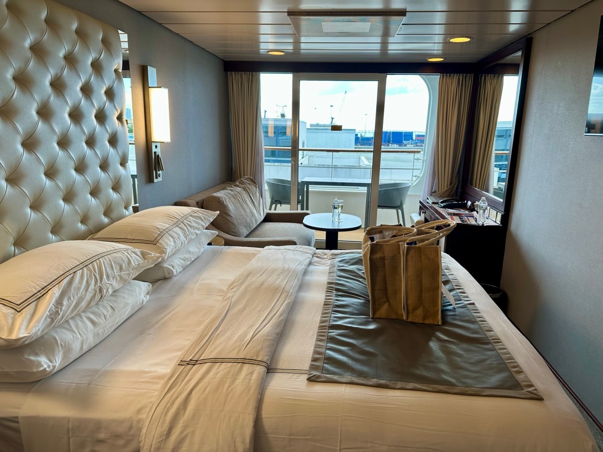 Azamara Onward Cabin